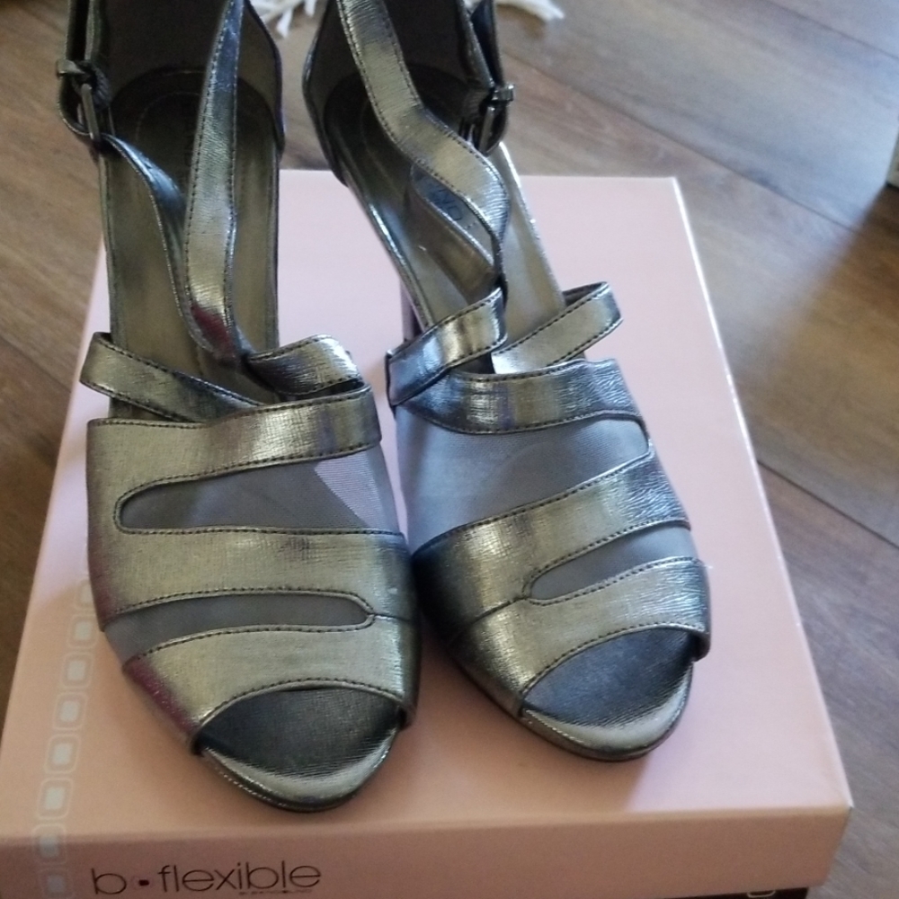 Bandolino shoes